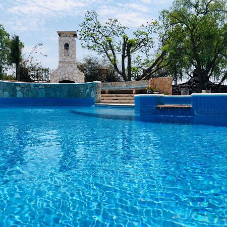 Club Vergel Resort แบร์นัล ภายนอก รูปภาพ