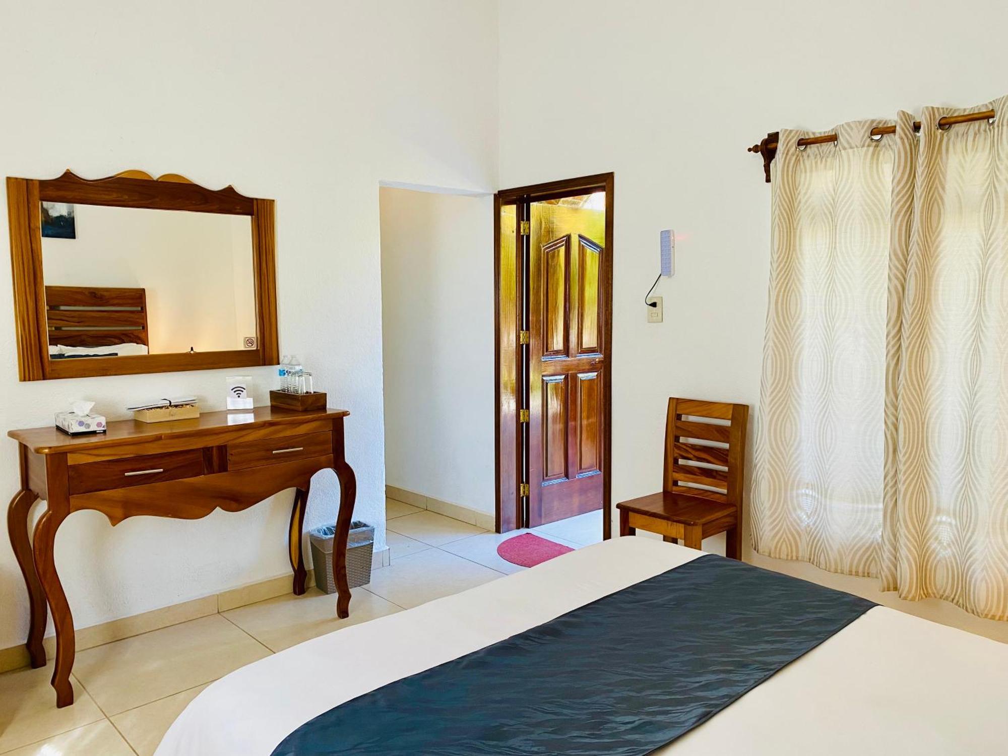 Club Vergel Resort แบร์นัล ภายนอก รูปภาพ